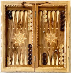 تخته نرد چوب گردو سنندج دور منبت کاری