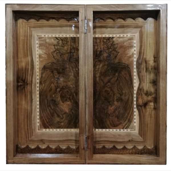 IMG_۲۰۲۱۰۹۲۵_۱۹۴۴۲۰-600x600 تخته نرد دو رو ریشه گردو سنندج طرح فانوس