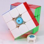 روبیک 3*3 گنز 15 مگلو یو وی